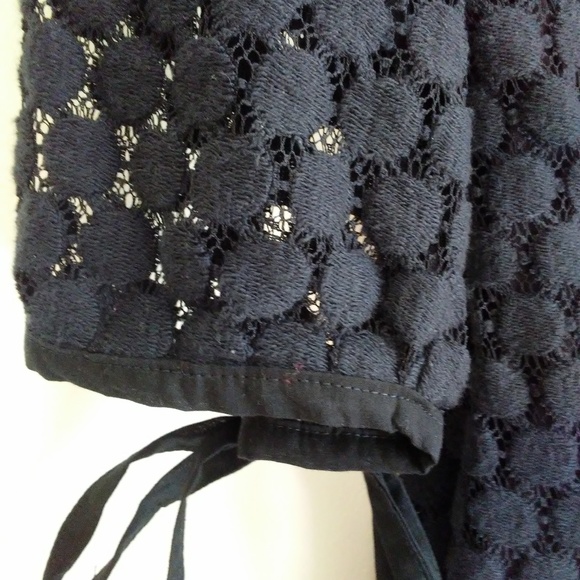 Solitaire Lace Dress Medium - Picture 4 of 6